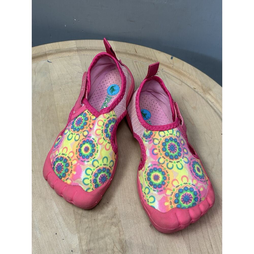Newtz Water Shoes Girls 11/12 Pink‎ Floral Beach